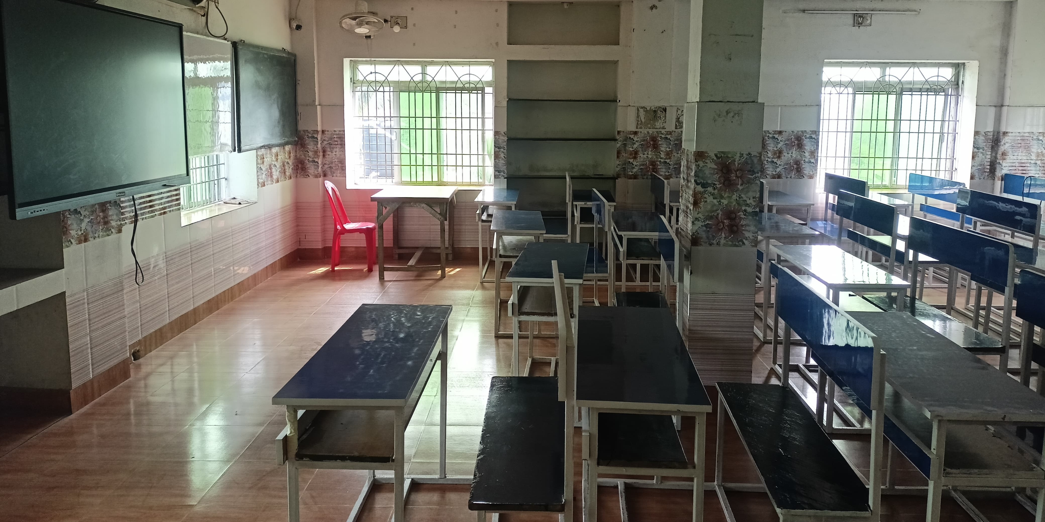 Sai Sarala Pharmacy College